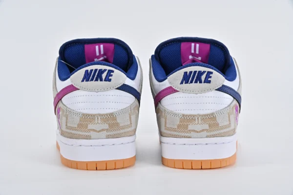 Rayssa Leal X Nike Sb Dunk Low - Image 7
