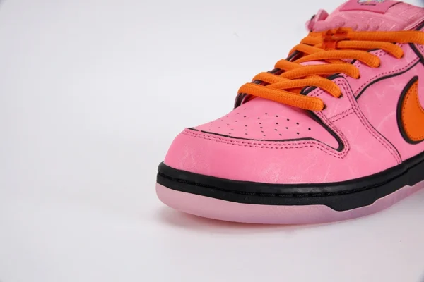 The Powerpuff Girls X Nike Sb Dunk Low Blossom - Image 2